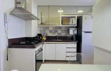 Imagem 8: 3 suites no barro vermelho, todo no porcelanato e 2 vagas livres