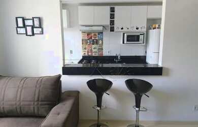 Imagem: O apartamento possui 2 Dormitórios, 1 Banheiro, 1 Vaga na garagem