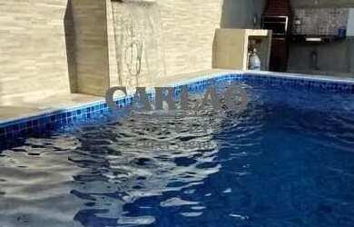 Imagem: A casa possui 2 Dormitórios, 1 Banheiro, 2 Vagas na garagem