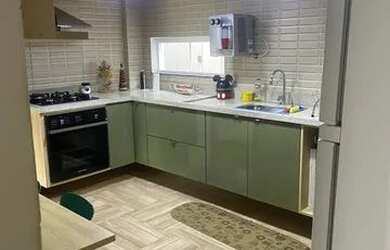 Imagem 15: Casa de condomínio para venda possui 220 metros quadrados com 4 quartos