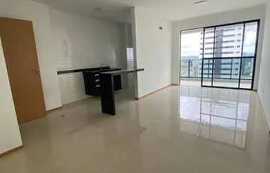 Imagem: O apartamento possui 2 Dormitórios, 2 Banheiros, 2 Vagas na