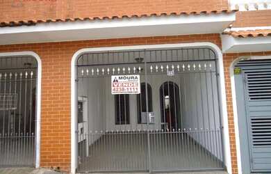 Imagem: A casa possui 2 Dormitórios, 1 Banheiro, 1 Vaga na garagem