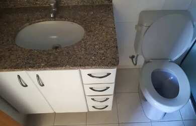 Imagem: O apartamento possui 3 Dormitórios, 3 Banheiros, 2 Vagas na