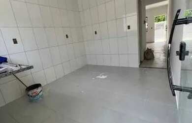 Imagem: A casa possui 2 Dormitórios, 1 Banheiro, 1 Vaga na garagem