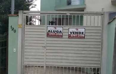 Imagem: A casa possui 2 Dormitórios, 3 Banheiros, 3 Vagas na garagem