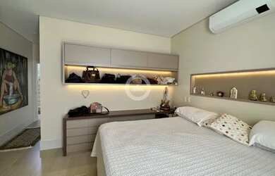 Imagem 9: Casa de condomínio para venda possui 230m² com 3 quartos no ALPHAVILLE...