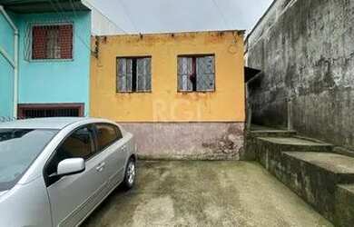 Imagem: O terreno possui 261m² de Área e está localizado em Partenon