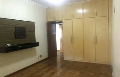 Imagem 3: Imovel Excelente localização, amplo, arejado. 03 quartos 01 suíte ,...