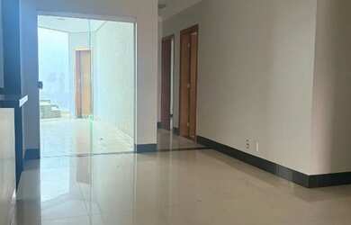 Imagem: A casa em condomínio possui 3 Dormitórios, 5 Banheiros, 2