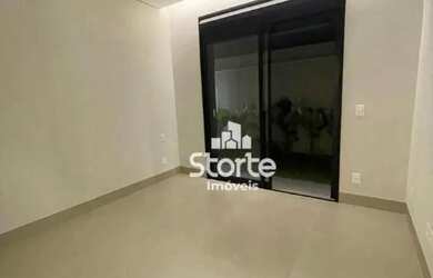 Imagem 4: Excelente casa com 3/4 à venda, 236 m² por R$ 2.600.000 - Condomínio...