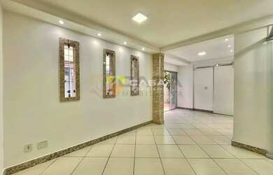 Imagem 15: LNC-Casa espaçosa em Jardim Camburi, perfeita para quem busca conforto...