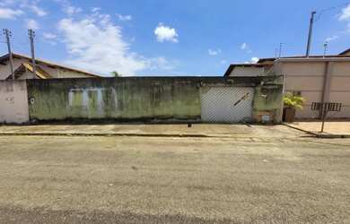 Imagem: O terreno possui 450m² de Área e está localizado em Anápolis