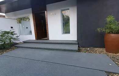 Imagem: O depósito possui 154m² de Área e está localizado em Centro