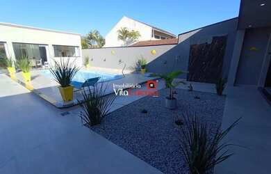 Imagem 2: Casa com 2 suítes e piscina em Matinhos PR