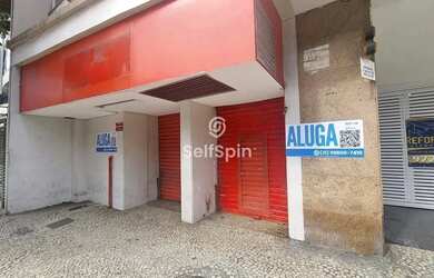 Imagem: O depósito possui 5 Vagas na garagem, 177m² de Área e está