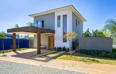 Imagem: A casa em condomínio possui 3 Dormitórios, 4 Banheiros, 2