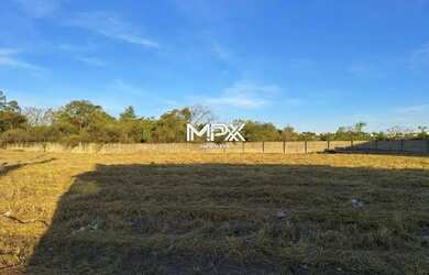 Imagem: O terreno possui 1.000m² de Área e está localizado em Loteamento