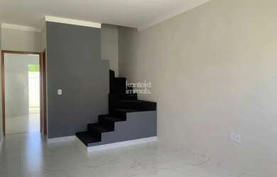 Imagem: A casa em condomínio possui 2 Dormitórios, 3 Banheiros, 2