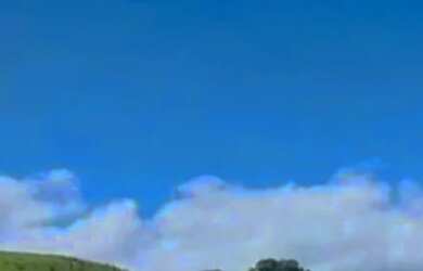 Imagem 4: Qualidade de Vida Garantida: Lotes 1000m² com Conexão Rápida à Capital