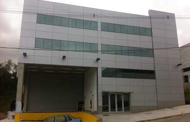 Imagem: O depósitoe possui 1474-0m² de Área está localizado em Parque