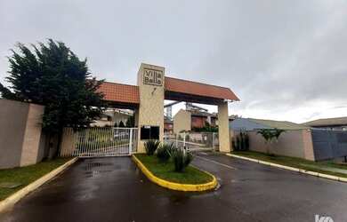 Imagem: A casa possui 2 Dormitórios, 2 Banheiros, 1 Vaga na garagem