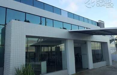 Imagem: O depósito possui 5 Vagas na garagem e 759m² de Área e está