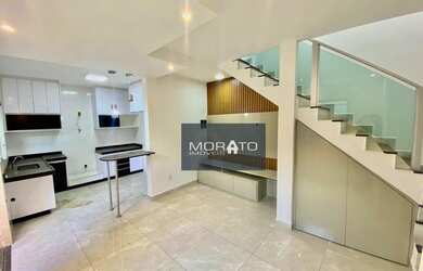 Imagem: A casa possui 2 Dormitórios, 1 Banheiro, 2 Vagas na garagem