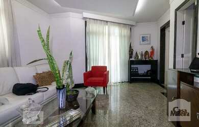 Imagem: O apartamento possui 4 Dormitórios, 5 Banheiros, 3 Vagas na