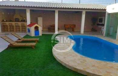 Imagem: A casa possui 4 Dormitórios, 4 Banheiros, 3 Vagas na garagem