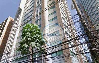 Imagem 7: Conjunto comercial com 64m² vão livre, com piso laminado, 01 banheiro e copa