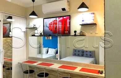 Imagem: O apartamento possui 1 Dormitório, 1 Banheiro, 1 Vaga na garagem