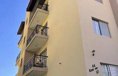 Imagem: O apartamento possui 1 Dormitório, 2 Banheiros, 1 Vaga na garagem