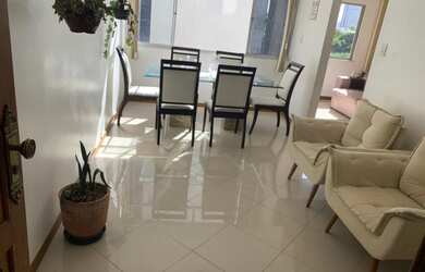 Imagem: O apartamento possui 3 Dormitórios, 2 Banheiros, 1 Vaga na