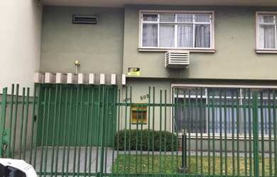 Imagem: A casa possui 5 Dormitórios, 5 Banheiros, 5 Vagas na garagem