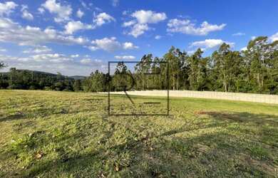 Imagem: O terreno possui 1.344m² de Área e está localizado em Loteamento