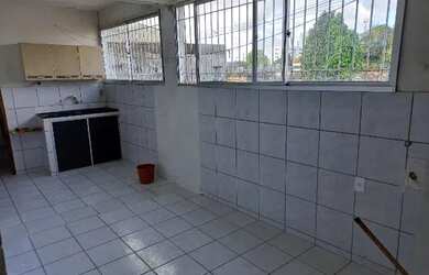 Imagem 4: Casa para Alugar. Varanda, 80m² de Área, 2 Banheirose2 Dormitórios