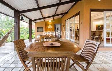 Imagem 6: Casa em Guarujá. Churrasqueira, Ar-condicionado, 300m² de Áreae1 Vaga...