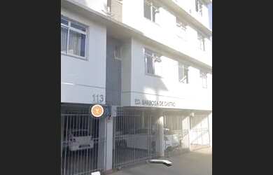 Imagem: O apartamentoe possui 3 Dormitórios está localizado em Cataguases