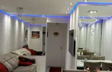 Imagem: O apartamento possui 2 Dormitórios, 2 Banheiros, 1 Vaga na