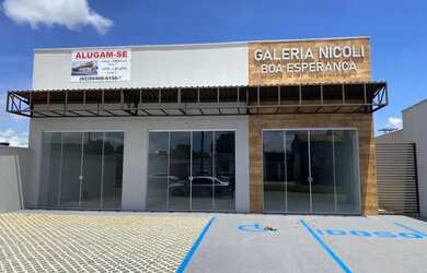 Imagem: O depósito possui 3 Vagas na garagem, 50m² de Área e está