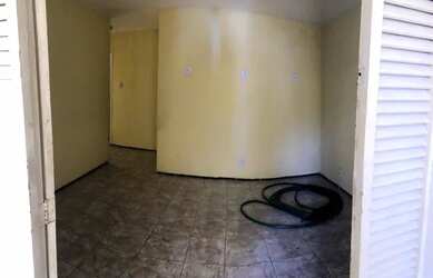 Imagem 2: Casa para alugar. Varanda, 1 Vaga na garageme2 Dormitórios