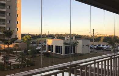 Imagem: O apartamento possui 3 Dormitórios, 2 Banheiros, 2 Vagas na