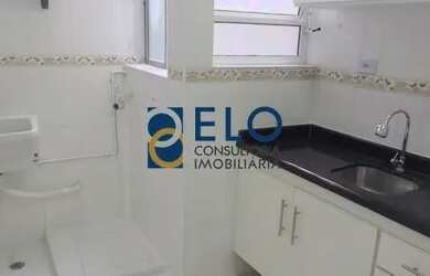 Imagem: O apartamento possui 1 Dormitório, 1 Banheiro, 1 Vaga na garagem