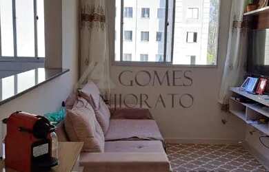 Imagem: O apartamento possui 2 Dormitórios, 1 Banheiro, 1 Vaga na garagem