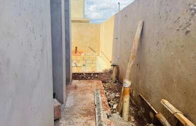 Imagem 12: Casa em condomínio. Piscina, Área de serviço, 160m² de Áreae4 Vagas...