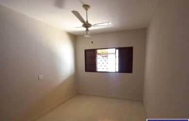 Imagem 16: SÃO JOSÉ DO RIO PRETO - Casa Padrão - Jardim Caparroz