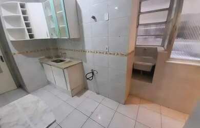 Imagem 2: Sala 2 quartos com dep. proximo ao metro