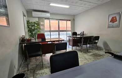 Imagem 2: SJMERITI - Apto 94m2, 03 qtos (suíte), salão banheiro social cozinha copa cozinha e área d