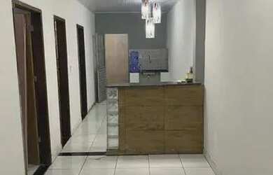 Imagem: A casa possui 2 Dormitórios, 1 Banheiro, 90m² de Área e