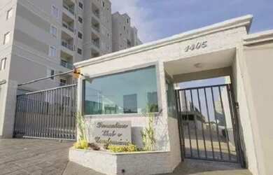 Imagem: O apartamento possui 2 Dormitórios, 1 Banheiro, 2 Vagas na